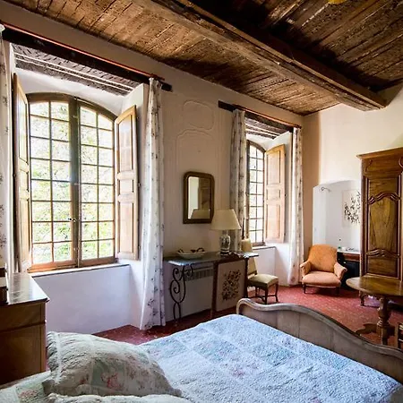 Chateau De Chanteraine